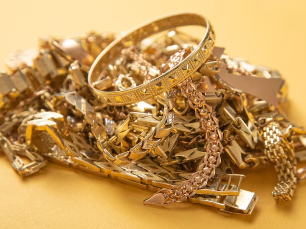 अलग-अलग स्रोतों के अनुसार सोने के रेट